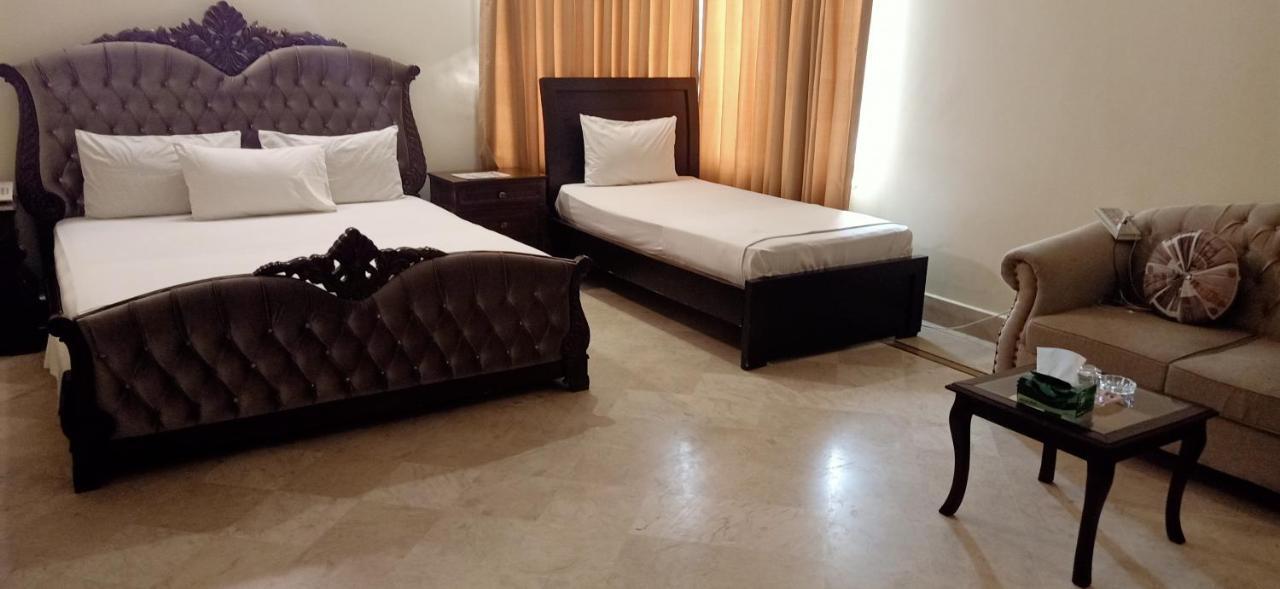Executive Galaxy Guest House איסלמאבד מראה חיצוני תמונה