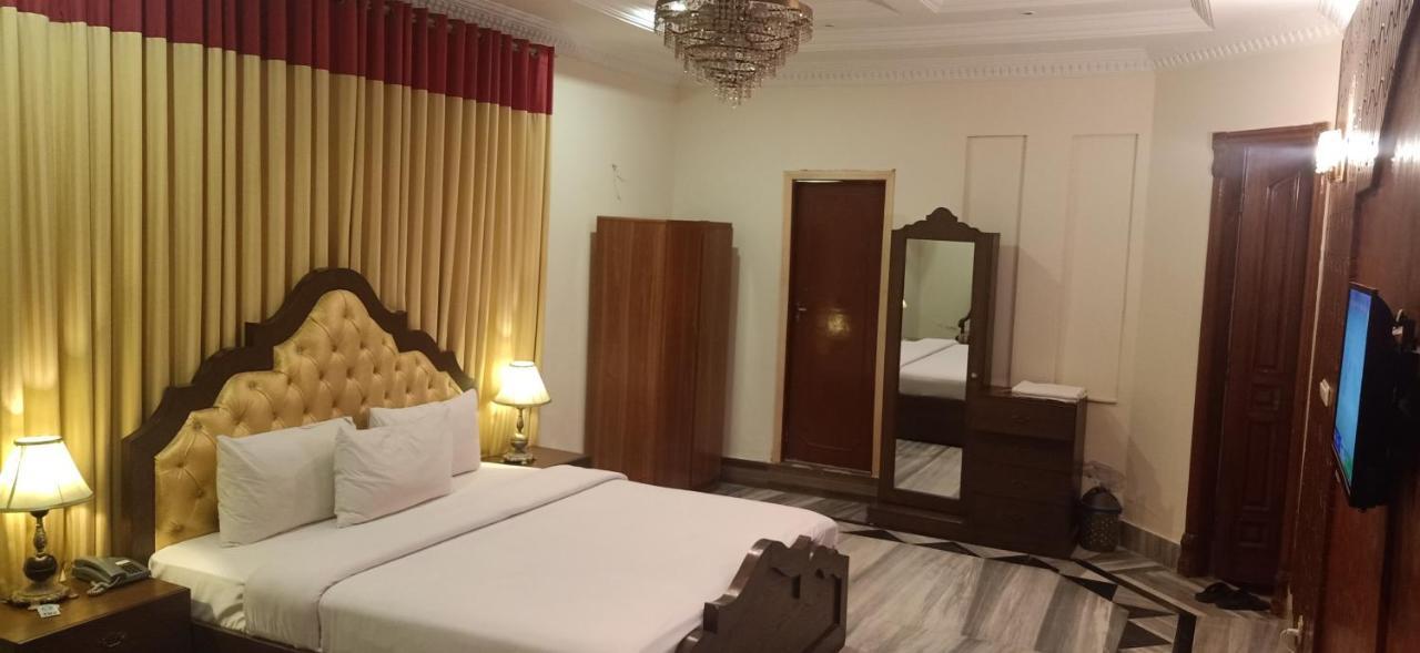 Executive Galaxy Guest House איסלמאבד מראה חיצוני תמונה