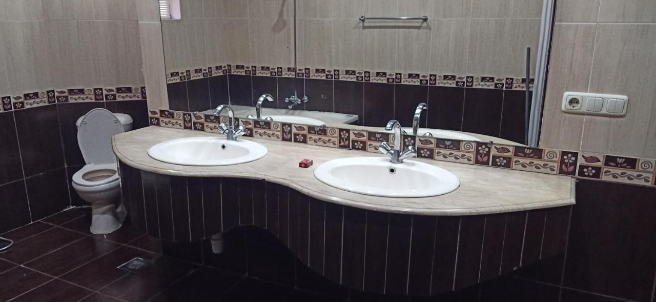 Executive Galaxy Guest House איסלמאבד מראה חיצוני תמונה