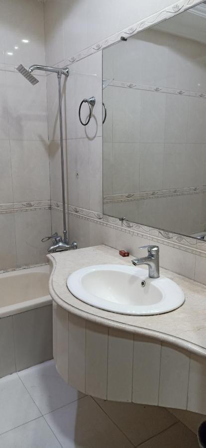 Executive Galaxy Guest House איסלמאבד מראה חיצוני תמונה